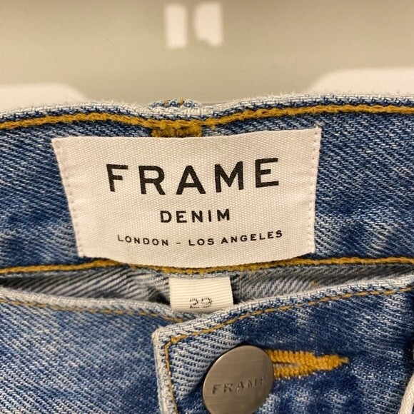 Frame Le Stevie Women's Crop Jeans. Distressed. Blue. Size 29. Streewear. Cute - Picture 3 of 13